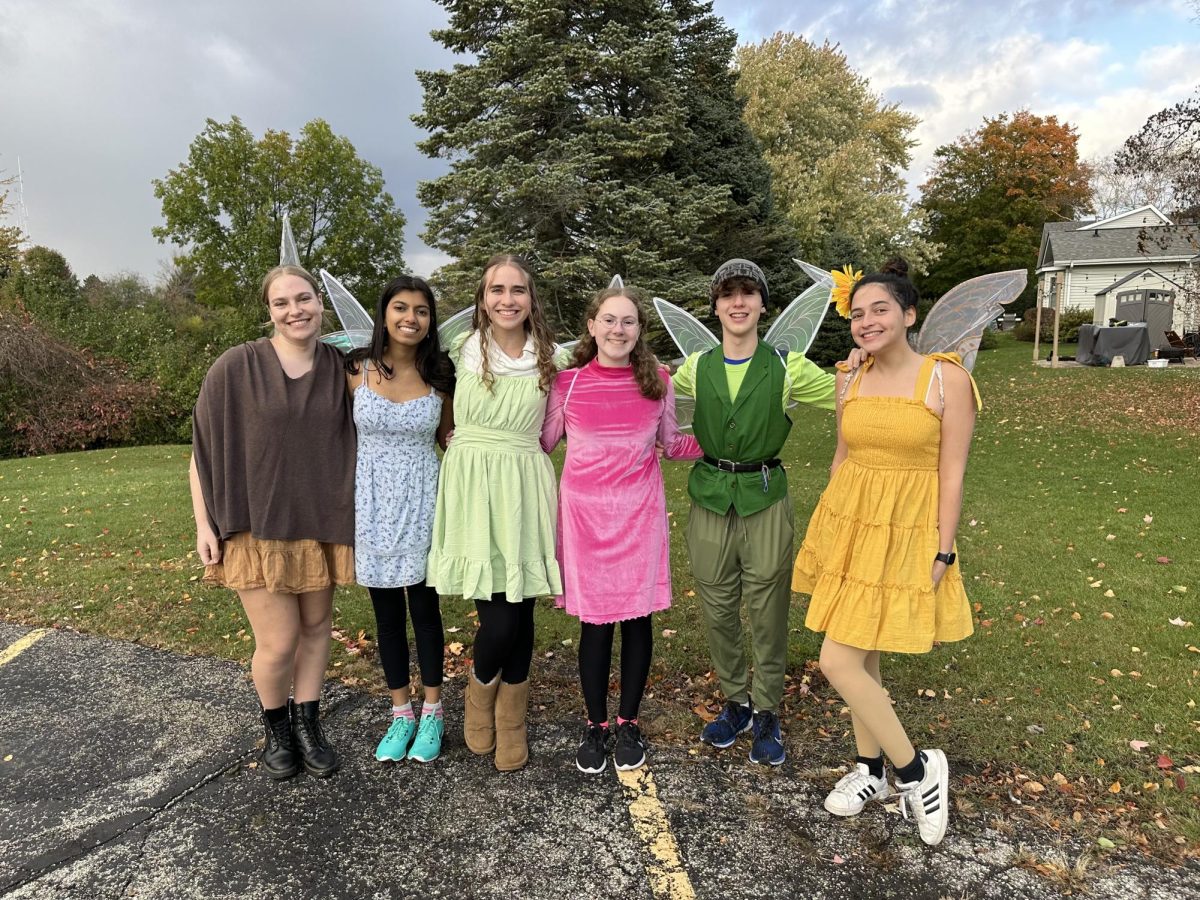 Backlight Theatre hosts a costume contest for students who volunteer in the project.