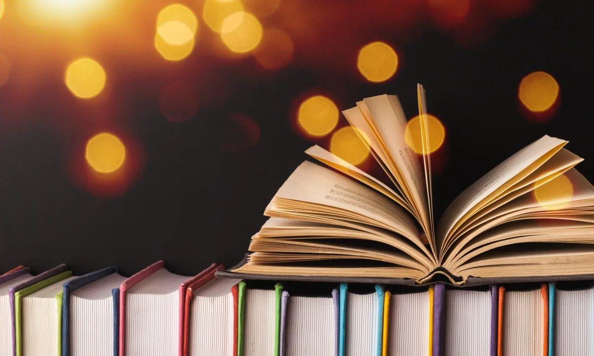 From fiction to reality: Student discusses how themes in dystopian novels reflect society today